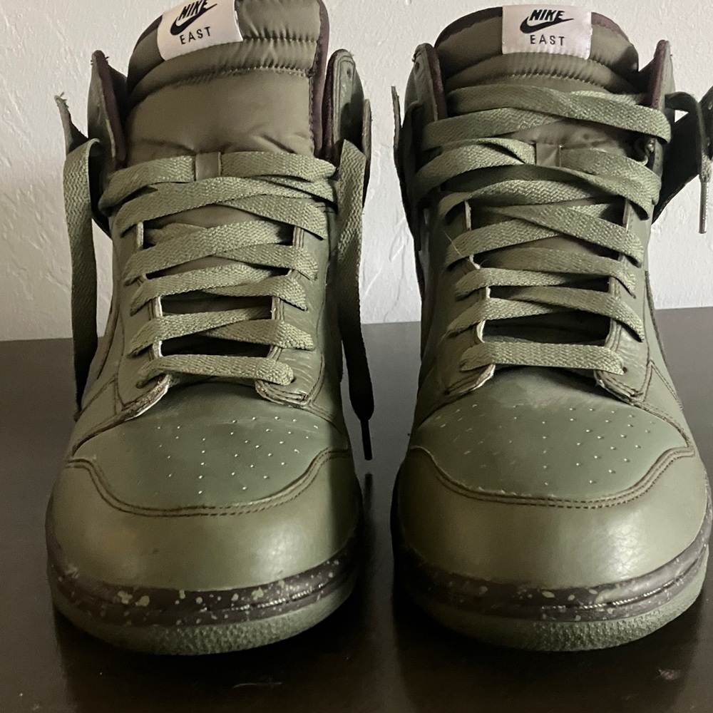 Nike dunk high urban haze military Green